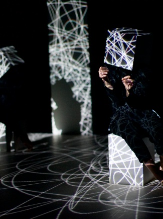 MANIPULATION / ANNULÉ