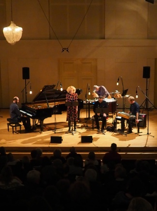 DANSE AVEC NATHAN GOLSHEM