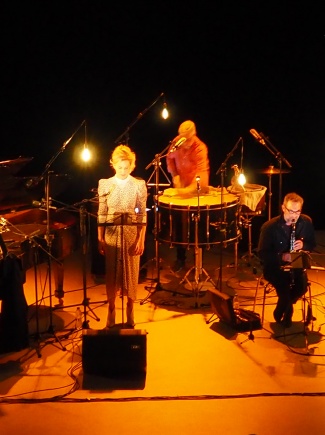 DANSE AVEC NATHAN GOLSHEM